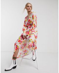 Essentiel Antwerp Wikkeljurk Met Bloemenprint - Wit