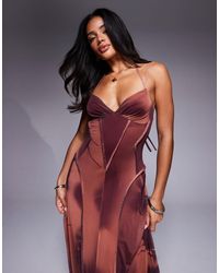 ASOS - Robe longue en tulle imprimé fleuri flou à coutures apparentes - marron - Lyst