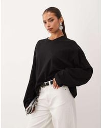 Lioness - Bloom V-Neck Oversized Long Sleeve T-Shirt - Lyst