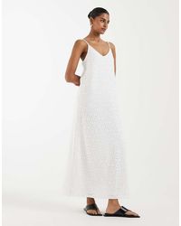Vero Moda - Midi Jurk Van Jersey Met Camibandjes, Bloemenprint En Broderie - Lyst