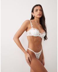 Boux Avenue - Evangeline - string tanga en dentelle à pâquerette - Lyst
