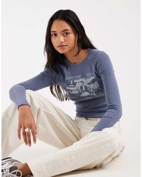 Hollister - Graphic Fitted Long Sleeve T-shirt - Lyst