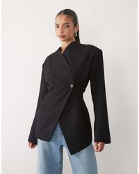 Noughts & Kisses - Naia Wrap Over Cinch Waist Structured Blazer - Lyst