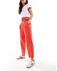 ASOS - Pantaloni sartoriali con cintura rossi - Lyst