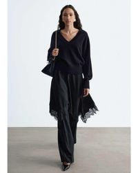 & Other Stories - Cropped Long Sleeve V Neck Knit Sweater - Lyst