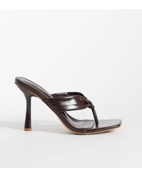 SIMMI - Simmi London Santo Wide Fit Toe Post Heeled Sandals - Lyst
