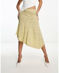 Motel - Ditsy Floral Midi Skirt - Lyst