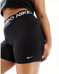 Nike - Nike pro training plus - pantaloncini neri - Lyst