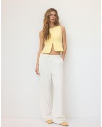 Stradivarius - Sleeveless Buttoned Top - Lyst