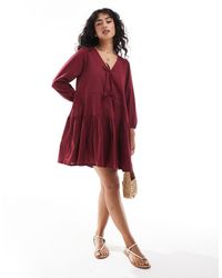 esmé studios - Vestido Playero Corto Cereza De Manga Larga Con Diseño Escalonado Y Lazada Delantera De Mezcla De Lino Exclusivo De - Lyst