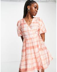Forever New - – minikleid mit puffärmeln und übergroßem karomuster - Lyst