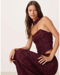 ASOS - Top Con Escote Palabra De Honor, Fular Al Cuello Y Patrón Floral De Devoré De (Parte De Un Conjunto)-Rojo - Lyst