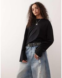 Monki - Oversized Long Sleeve T-shirt With Side Slits - Lyst