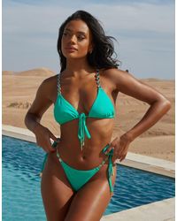 Moda Minx - X savannah-shae richards - slip bikini verdi con laccetti laterali e dettagli con opale - Lyst