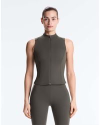 Oysho - Sleeveless Zip T-shirt - Lyst