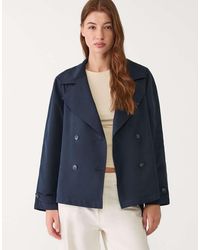 Stradivarius - Cropped Trench Coat With Belt - Lyst