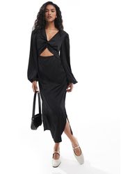 Vila - Long Sleeve Satin Maxi Dress With Cut Out - Lyst