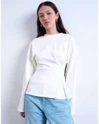 TOPSHOP - Camiseta Blanca Estructurada De Manga Larga Con Cintura Ceñida De - Lyst