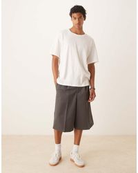 ASOS - Pantaloncini Bermuda Eleganti Oversize Scuro Con Pieghe Sul Davanti - Lyst