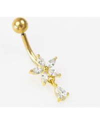 Lovisa - – bauchnabelpiercing aus vergoldetem chirurgenstahl im blumendesign mit zirkonia-verzierung - Lyst