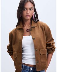 Stradivarius - Veste en imitation daim avec poches - marron - Lyst