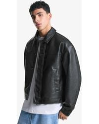 Bershka - Veste ajustée coupe carrée en similicuir - Lyst