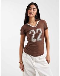 ASOS - Short Sleeve With Ruching Top With 22 Graphic Print - Lyst