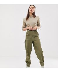 ASOS Pantaloni multitasche con cuciture superiori e linguette - Verde