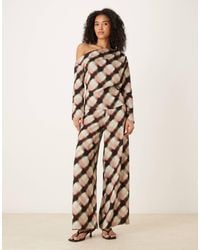 ASOS - – weiche, verschwommen karierte hose mit schlichter front und weitem bein, kombiteil - Lyst