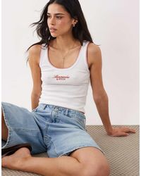 Abercrombie & Fitch - Tanktop Met Logo En Lage Ronde Hals - Lyst