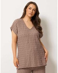 Yours Clothing - Bubble Textured T-Shirt - Lyst