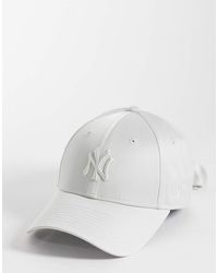 KTZ - Ny Yankees Womens 9forty Satin Bow Back Cap - Lyst