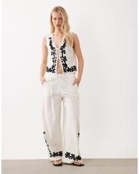 Vila - Embroidered Wide Leg Trouser Co-ord - Lyst