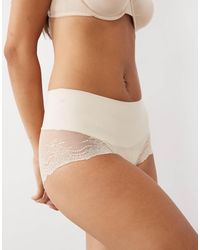 Spanx - Supersmooth Onzichtbare Kanten Hipster Slip - Lyst