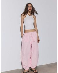 Stradivarius - Technical Balloon Parachute Trousers - Lyst