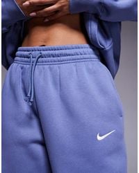 nike mini metallic swoosh pastel