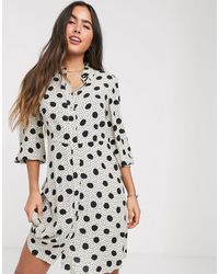 Mango – Gepunktetes Hemdkleid mit Knopfleiste vorne - Mehrfarbig