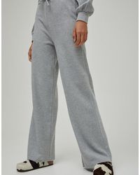 Pull&Bear Pants, Slacks and Chinos for Women - Up to 65% off | Lyst