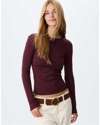 Stradivarius - Maglietta Basic A Maniche Lunghe Color Melanzana - Lyst