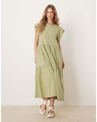Vila - Flutter Sleeve Tiered Hem Midi Dress - Lyst