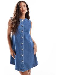 ASOS - – trapezförmiges jeans-minikleid - Lyst