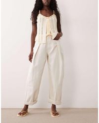 ASOS - Casual Barrel Jean With Pleat Front And Pocket Detail - Lyst