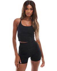 4505 - Icon Yoga Cami With Inner Bra And Adjustable Straps - Lyst