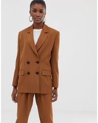 ASOS Blazer mit markanter Schulterpartie und Nadelstreifen - Braun