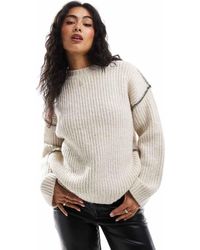 ASOS - Jersey Blanco Con Cuello Redondo Y Pespuntes De Punto Festón En Contraste De - Lyst
