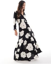 Y.A.S - Y.a.s - robe chemise longue à imprimé fleuri - et blanc - Lyst