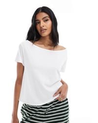 Hollister - Short Sleeve Off Shoulder Relaxed T-shirt - Lyst