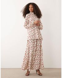 Iyal - Jupe longue d'ensemble fluide à imprimé roses - crème - Lyst