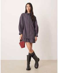 ASOS - – langärmliges mini-hemdblusenkleid mit rüschensaum, - Lyst