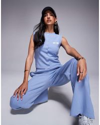 Kaiia - Exclusive Cotton-blend Sleeveless Cropped Button-through Singlet Top - Lyst